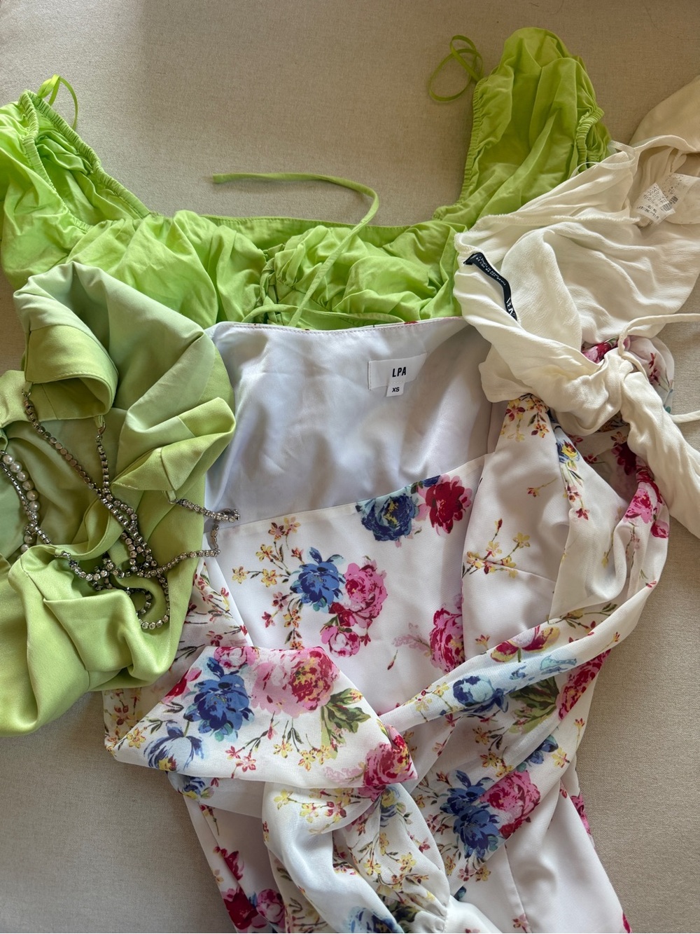 BUNDLE 5 TOPS XS/S